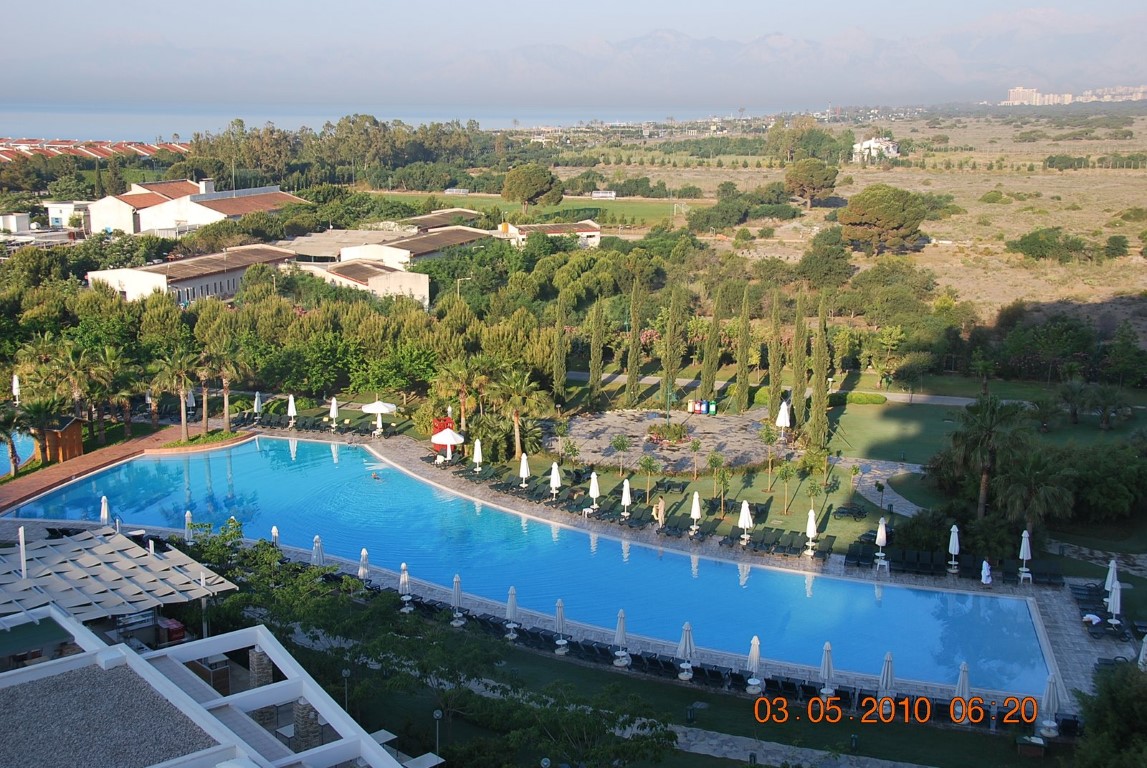 imagini hotel BARUT LARA